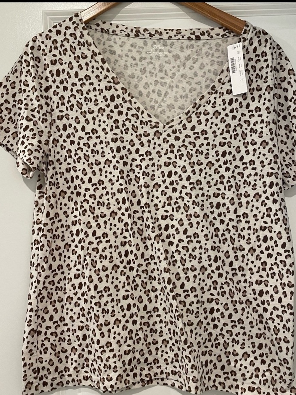 J. Crew vintage cotton v-neck t-shirt leopard print large nwt